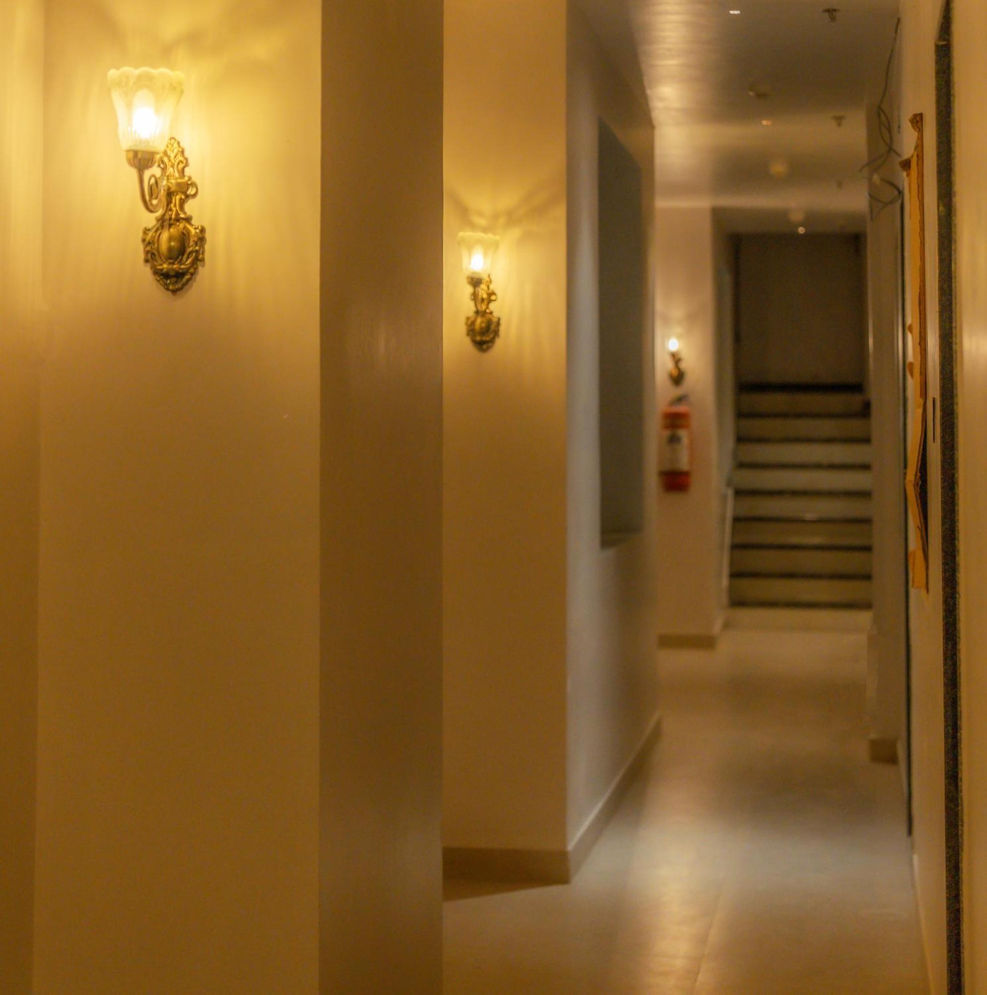 The Lavish Stay Varanasi Luaran gambar
