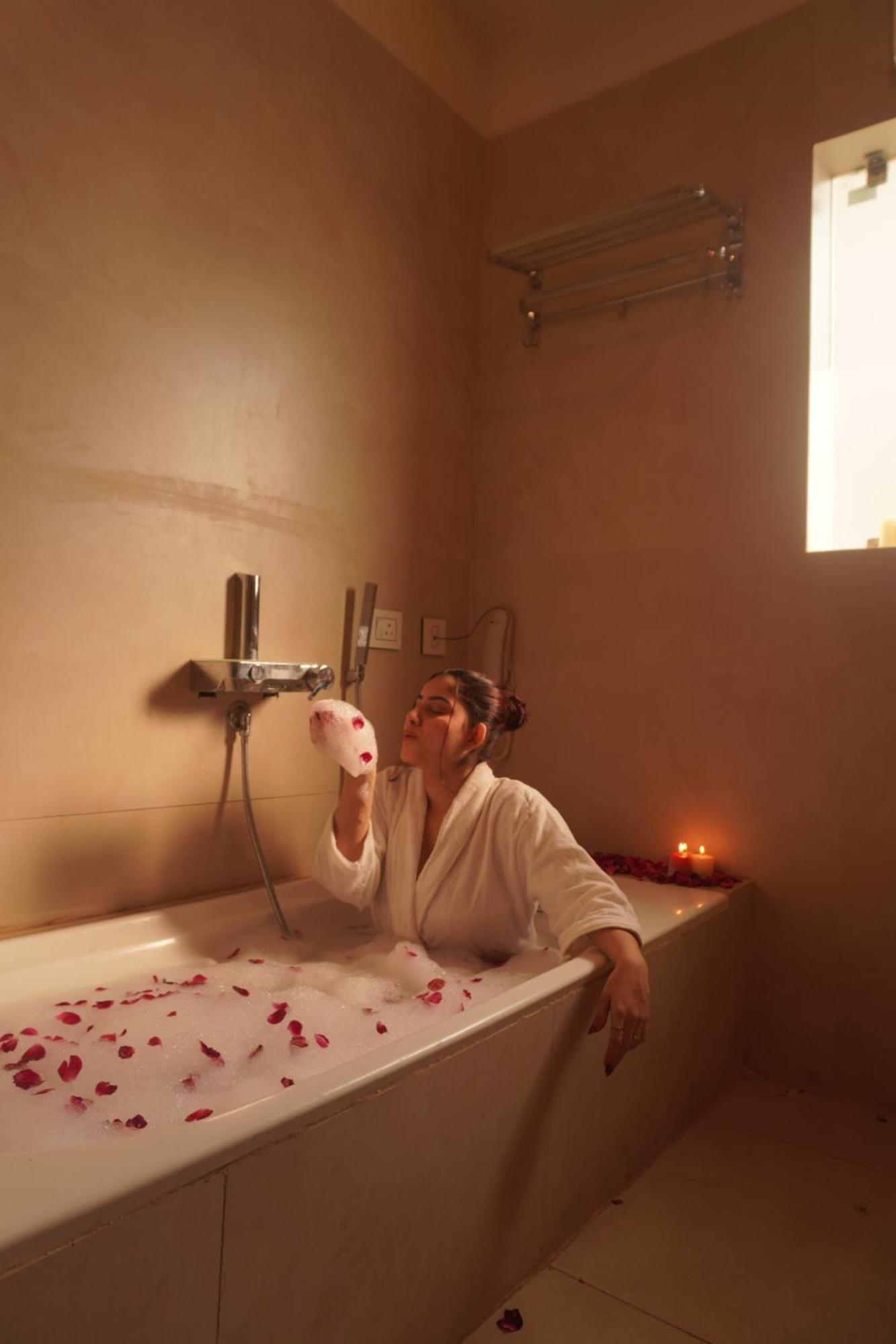 The Lavish Stay Varanasi Luaran gambar